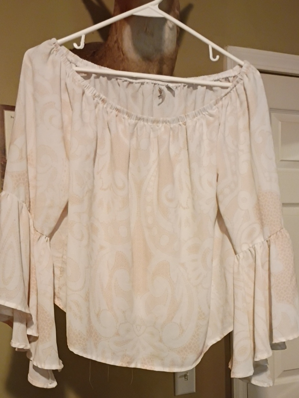 Cato Cream Paisley Off-Shoulder Bell Sleeve Blouse